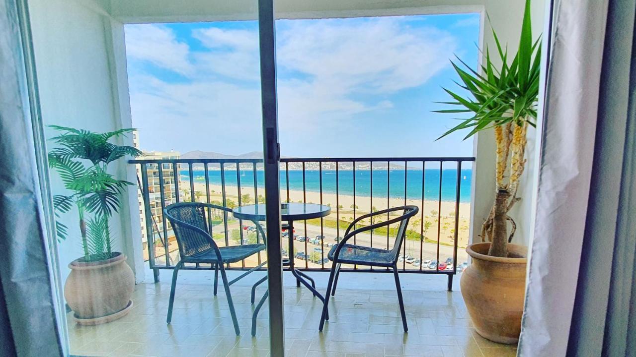 Cozy Beach-Front Studio With Amazing Sea View Empuriabrava Exterior photo